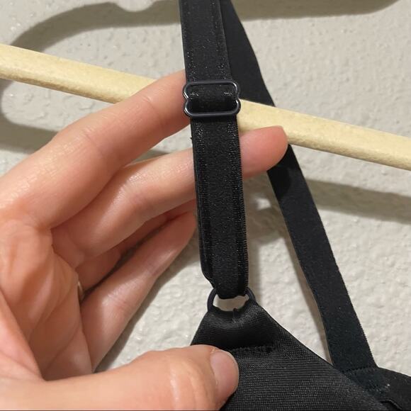 Warners Black Full Coverage Underwire Bra 36B - Picture 5 of 7